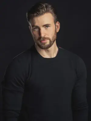Chris Evans latest photo